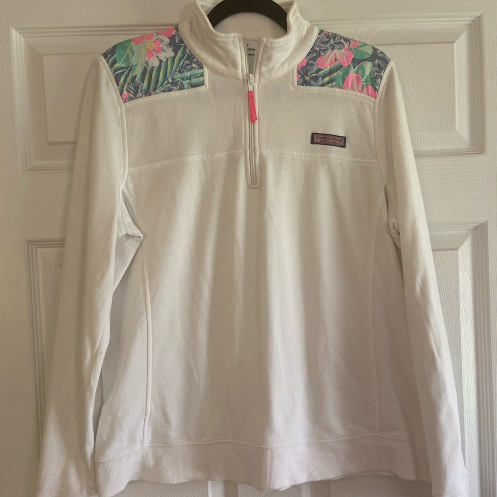 Vineyard Vines white, tropical shoulder Shep Shirt, XL, EUC
